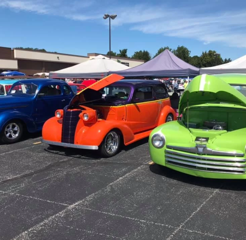 Custom Car & Bike Show